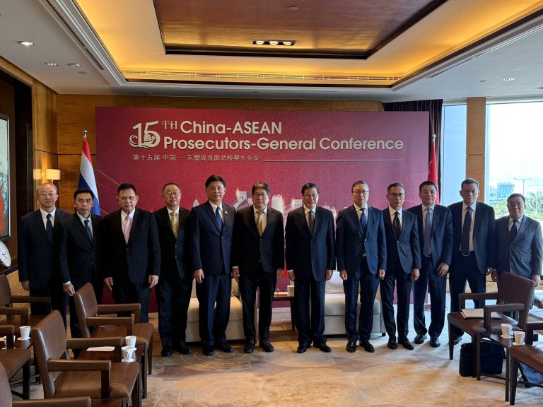 อัยการสูงสุด ร่วมประชุมทวิภาคีกับอัยการสูงสุดแห่งสาธารณรัฐประชาชนจีน วางแนวทางการดำเนินความร่วมมือทวิภาคีและกระชับความสัมพันธ์พนักงานอัยการของทั้งสองประเทศ