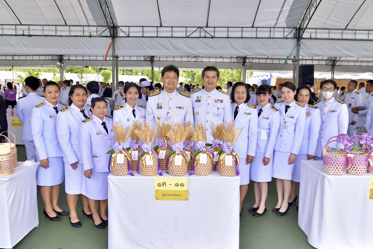 สำนักงานอัยการสูงสุดร่วมพิธีเจริญพระพุทธมนต์และทำบุญตักบาตรถวายพระราชกุศล เนื่องในโอกาสวันเฉลิมพระชนมพรรษาสมเด็จพระนางเจ้าฯ พระบรมราชินี 3 มิถุนายน 2567