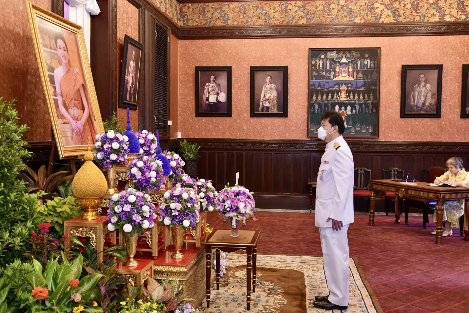 สำนักงานอัยการสูงสุดลงนามถวายพระพรชัยมงคล สมเด็จพระนางเจ้าฯ พระบรมราชินี เนื่องในโอกาสวันเฉลิมพระชนมพรรษา 3 มิถุนายน 2567