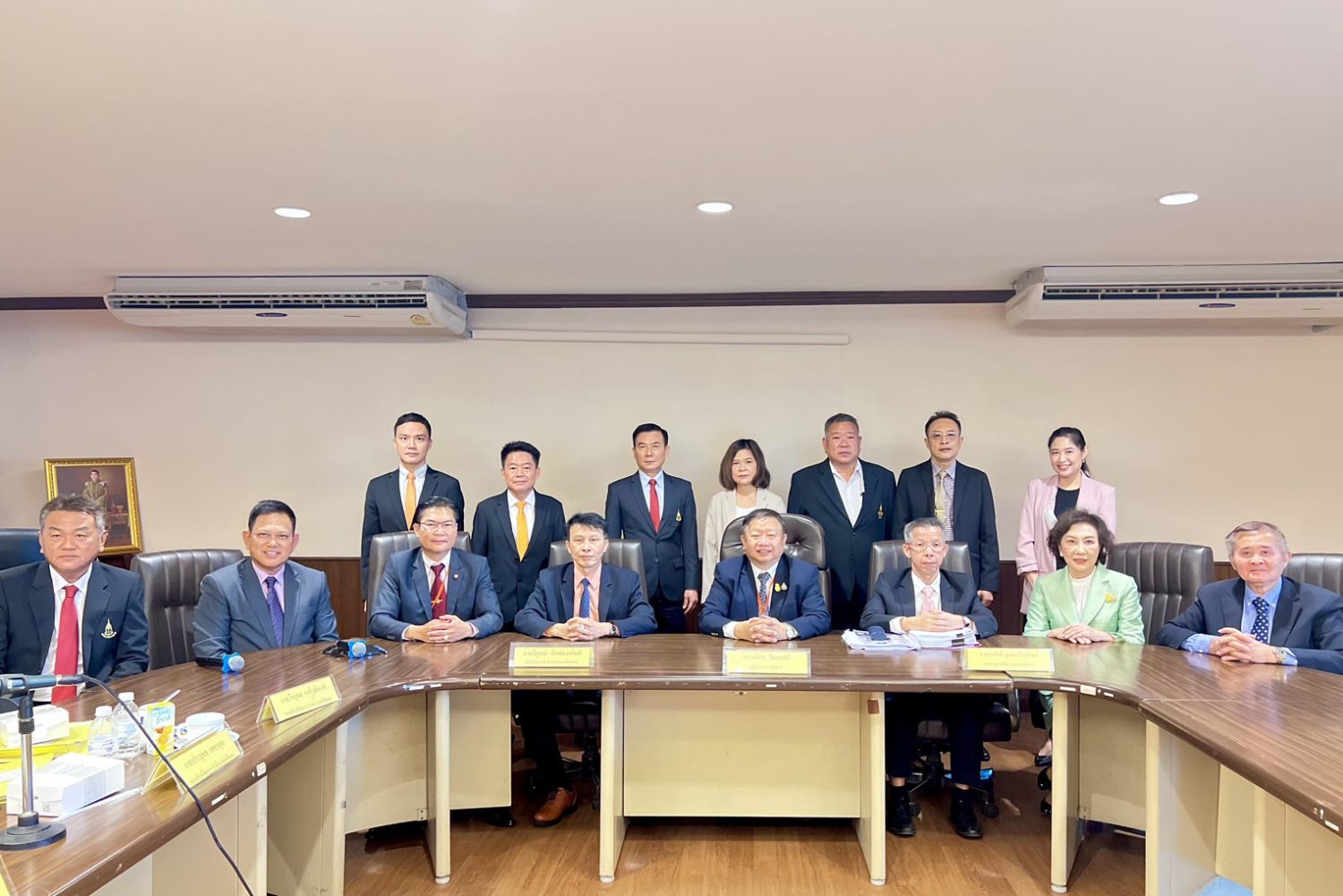 ผู้ตรวจการอัยการลงพื้นที่ตรวจติดตามผลการปฏิบัติราชการของสำนักงานคดีอาญา และสำนักงานคดีพิเศษ