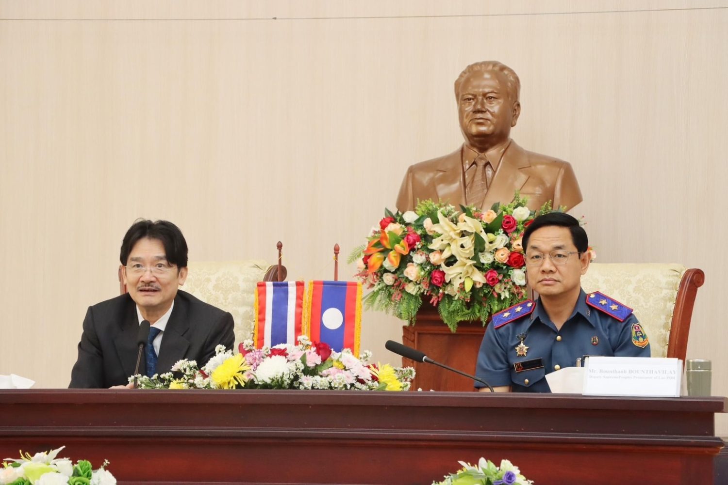 สำนักงานอัยการสูงสุดเข้าร่วมการประชุมอัยการลาว-ไทย ว่าด้วยความร่วมมือในการต่อต้านอาชญากรรมข้ามชาติที่เกี่ยวข้องกับยาเสพติด ครั้งที่ 1