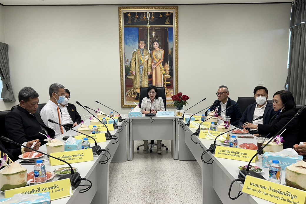 อัยการสูงสุดลงพื้นที่ตรวจเยี่ยมการปฏิบัติราชการของสำนักงานอัยการในพื้นที่อำเภอไชยา จังหวัดสุราษฎร์ธานี