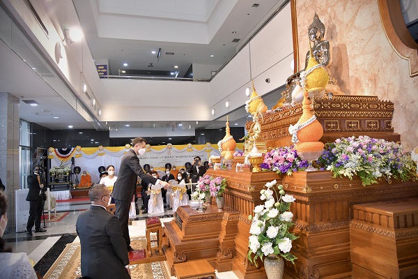 สำนักงานอัยการสูงสุดจัดพิธีบำเพ็ญกุศล ครบรอบ 6 ปีพิธีสมโภช “พระพุทธอัยการมงคลโลกนาถ”