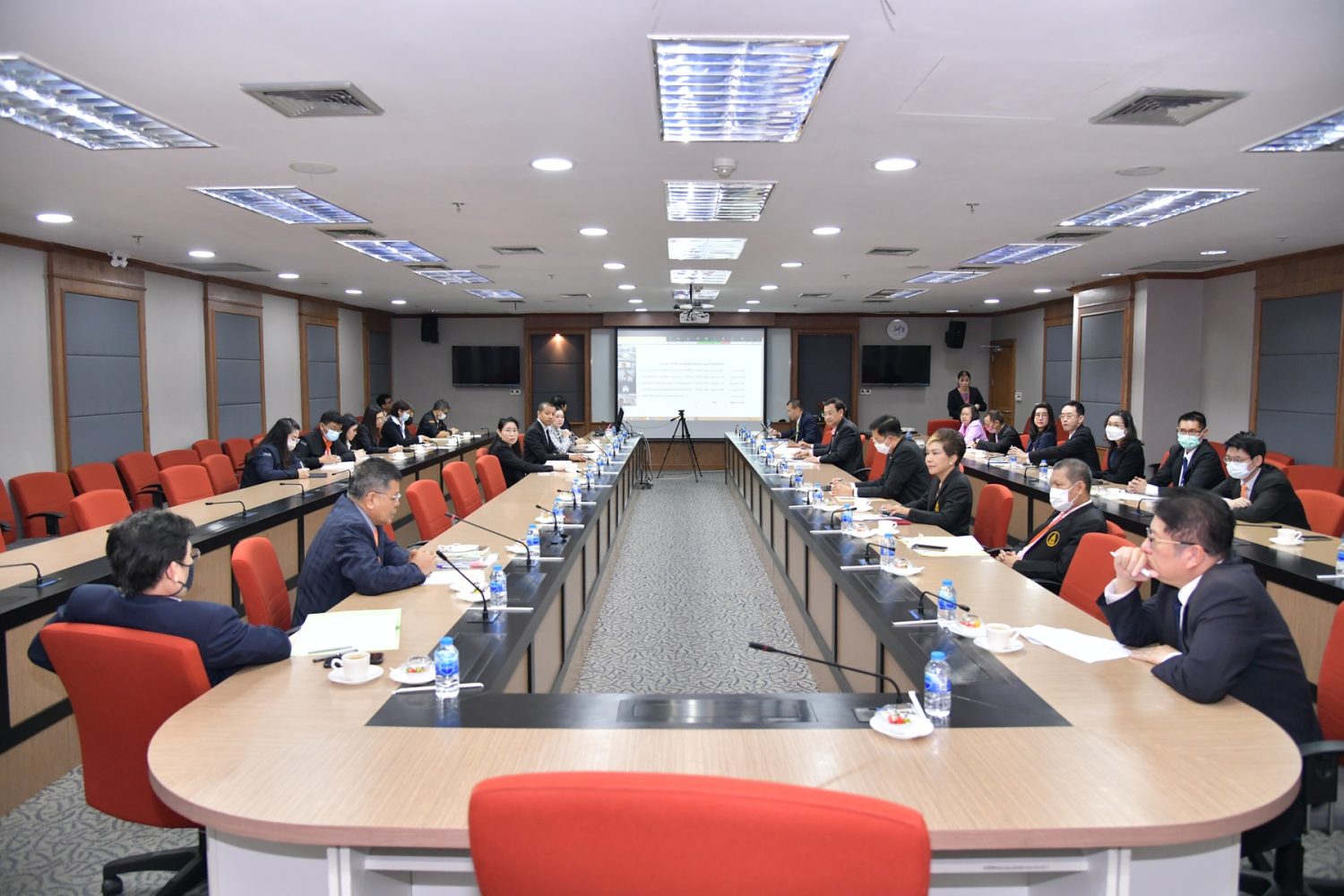 สำนักงานอัยการสูงสุดจัดประชุมเตรียมความพร้อมโครงการ “131 ปี องค์กรอัยการที่พึ่งด้านกฎหมายของรัฐและประชาชน”