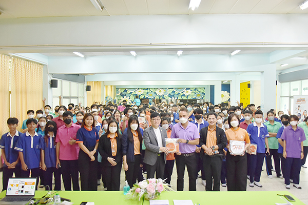 สำนักงานอัยการสูงสุด ลงพื้นที่จัดกิจกรรมโครงการเสริมสร้างความรู้ความเข้าใจเพื่อสร้างกระบวนการเชิงรุกในการส่งเสริมให้ประชาชนรู้ทันความเป็นไปของสังคมในมิติด้านกฎหมายและกระบวนการยุติธรรม ณ โรงเรียนนาหลวง