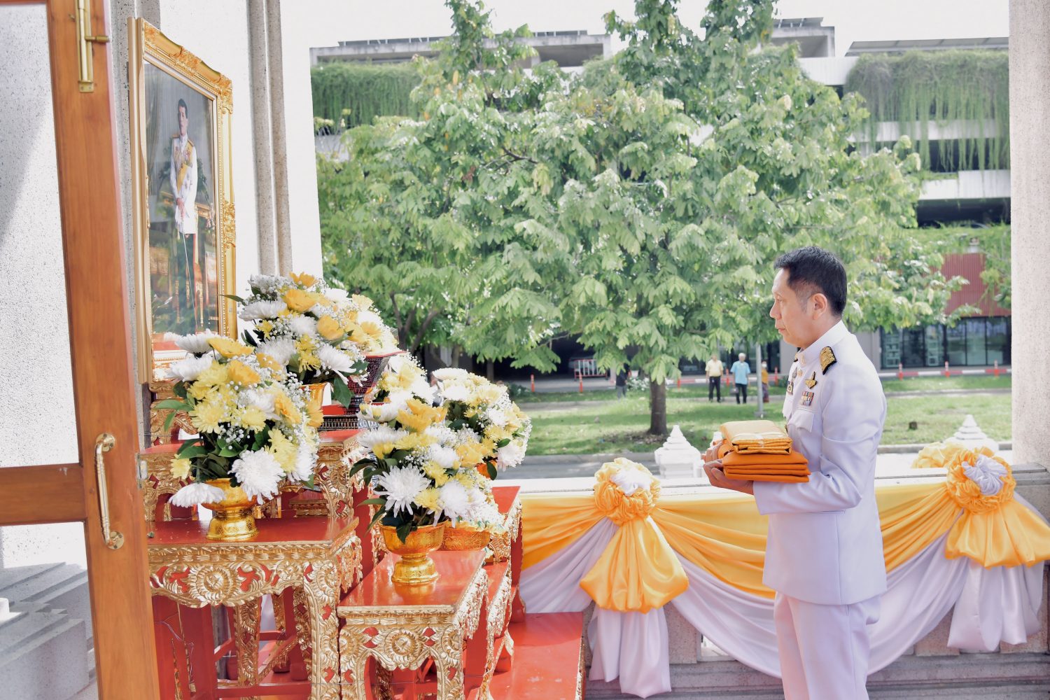 สำนักงานอัยการสูงสุด อัญเชิญผ้าพระกฐินพระราชทานน้อมนำไปถวาย ณ วัดชลประทานรังสฤษดิ์ จังหวัดนนทบุรี