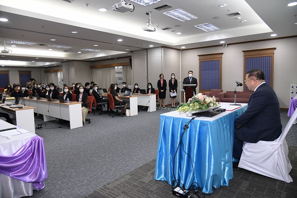สำนักงานอัยการสูงสุด จัดโครงการฝึกอบรมหลักสูตร “พัฒนาทักษะด้านคอมพิวเตอร์ในการจัดทำสื่อประชาสัมพันธ์สำหรับการปฏิบัติงาน” (การสร้าง Infographics ด้วยโปรแกรม Microsoft Powerpoint เบื้องต้น และการจัดทำคลิปวิดีโอผ่าน Application บนโทรศัพท์เคลื่อนที่) รุ่นที่ 2 ประจำปีงบประมาณ พ.ศ. 2567