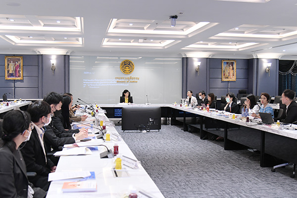 สถาบันนิติวัชร์ สำนักงานอัยการสูงสุด ร่วมกับกระทรวงยุติธรรม จัดรับฟังความคิดเห็นเพื่อแก้ไขประมวลกฎหมายวิธีพิจารณาความอาญา