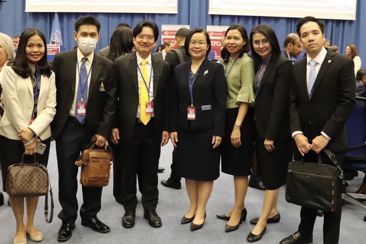 สำนักงานอัยการสูงสุด ร่วมการประชุมคณะกรรมาธิการว่าด้วยการป้องกันอาชญากรรมและความยุติธรรมทางอาญา (Commission on Crime Prevention and Criminal Justice – CCPCJ) สมัยที่ 33 ณ กรุงเวียนนา สาธารณรัฐออสเตรีย