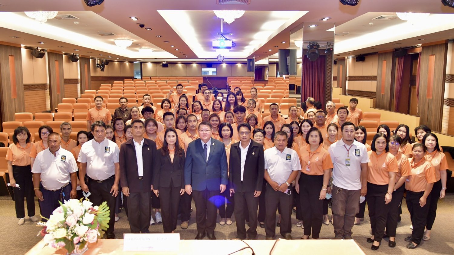 สำนักงานอัยการสูงสุด จัดโครงการฝึกอบรมเชิงปฏิบัติการ เรื่อง “การประดับธง และการตกแต่งผ้าระบายเฉลิมพระเกียรติในงานพระราชพิธี งานรัฐพิธี และงานพิธี” ประจำปีงบประมาณ พ.ศ. 2566