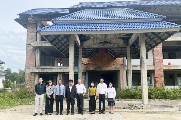 ผู้ตรวจการอัยการลงพื้นที่ตรวจติดตามความคืบหน้าการก่อสร้างอาคารสำนักงานอัยการจังหวัดเกาะสมุย จังหวัดสุราษฎร์ธานี