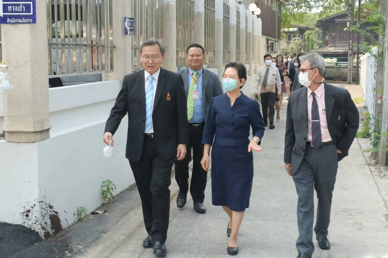 ผู้ตรวจการอัยการตรวจเยี่ยมและติดตามการปฏิบัติราชการ สำนักงานคดีเแพ่งมีนบุรี