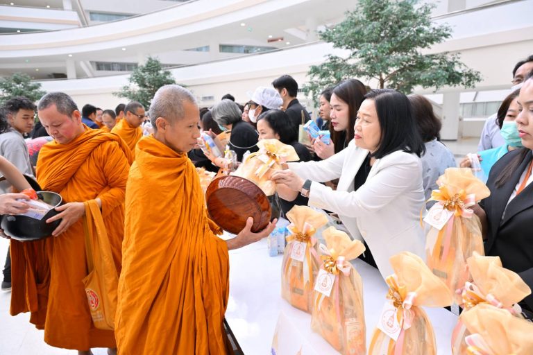 สำนักงานอัยการสูงสุด ร่วมกิจกรรมออมบุญ “วันวิสาขบูชา” ประจำปี 2569