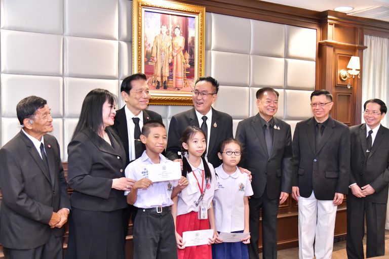 อัยการสูงสุด เป็นประธานมอบทุนการศึกษาระดับประถมศึกษาประจำปี 2568 ของมูลนิธิอัยการ