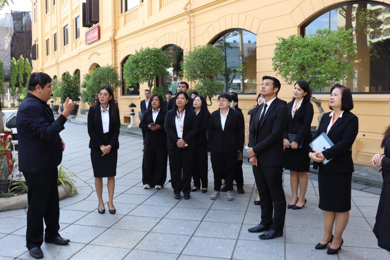 สำนักงานเลขาธิการสำนักงานอัยการสูงสุด นำบุคลากรเข้าศึกษาดูงาน ณ พิพิธภัณฑ์ศาลรัฐธรรมนูญ และพิพิธภัณฑ์การไฟฟ้าไทย เพื่อเป็นแนวทางบริหารจัดการและพัฒนางานพิพิธภัณฑ์ให้ทันสมัย