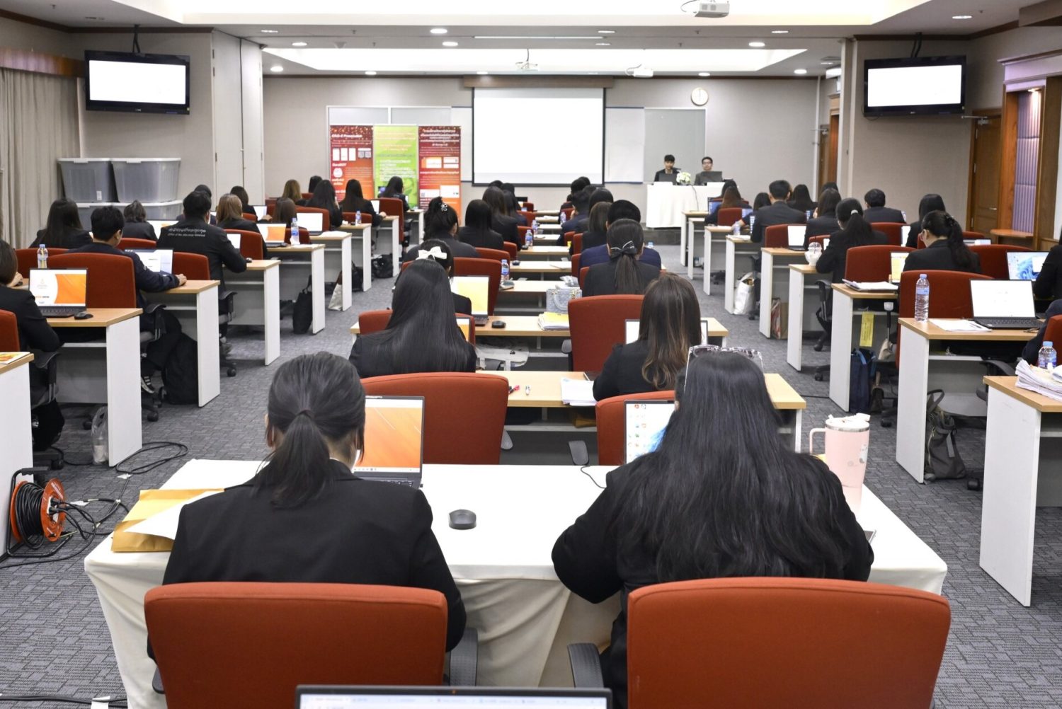 สำนักงานอัยการสูงสุด จัดโครงการฝึกอบรมเชิงปฏิบัติการเพื่อการเพิ่มประสิทธิภาพการใช้งานระบบสารบบคดีอิเล็กทรอนิกส์