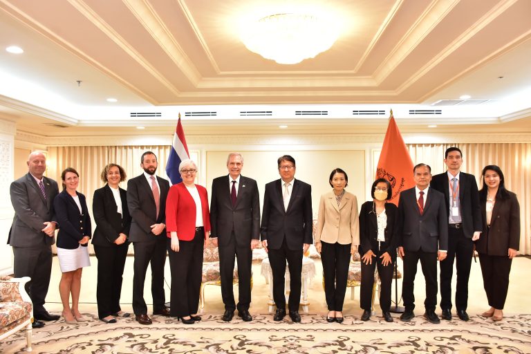 สำนักงานอัยการสูงสุดให้การต้อนรับเอกอัครราชทูตสหรัฐอเมริกาประจำประเทศไทยและคณะ