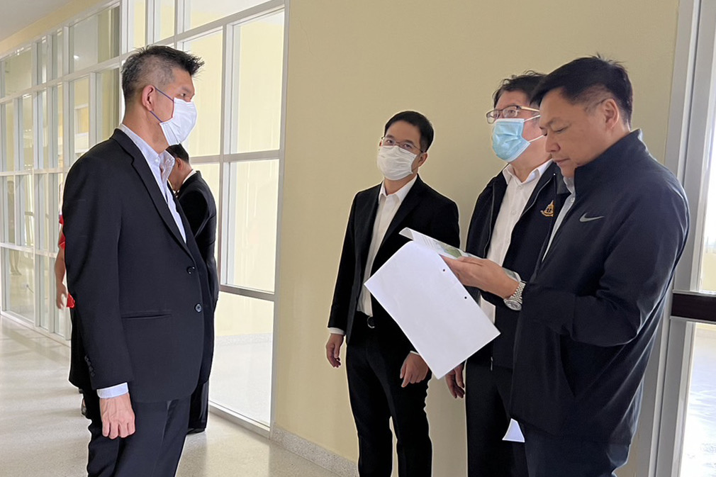 รองอัยการสูงสุดและเลขาธิการสำนักงานอัยการสูงสุดลงพื้นที่ตรวจเยี่ยมการบริหารจัดการองค์กรของสำนักงานอัยการจังหวัดเวียงสระ