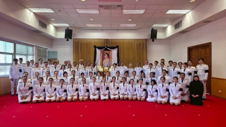 สำนักงานอัยการภาค 9 จัดพิธีลงนามถวายความอาลัย สมเด็จพระนางเจ้าสิริกิติ์ พระบรมราชินีนาถ พระบรมราชชนนีพันปีหลวง