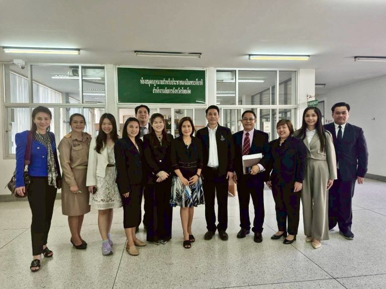 สำนักงานอัยการสูงสุด เดินหน้าโครงการนำร่อง “คู่มือการสั่งให้ส่งพยานมาเพื่อซักถามโดยพนักงานอัยการ” เพื่อยกระดับมาตรฐานงานคดีอาญา ณ สำนักงานอัยการจังหวัดร้อยเอ็ด